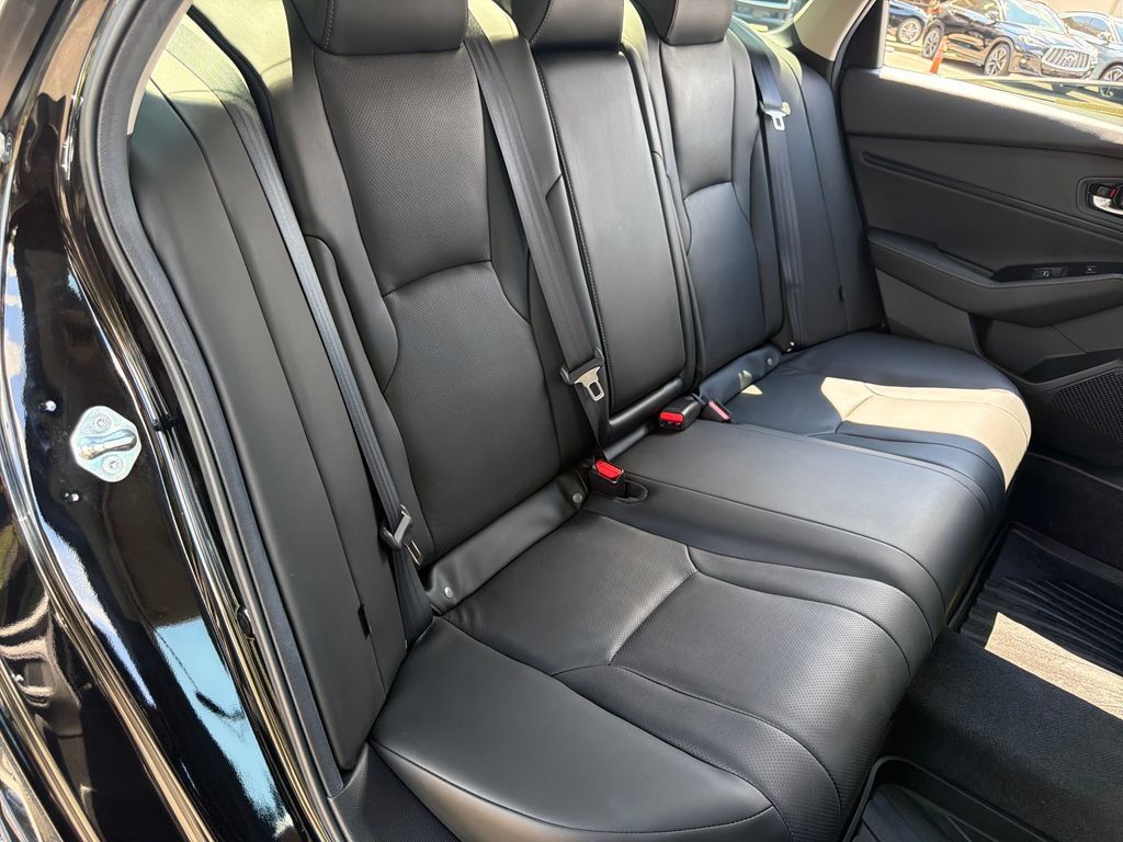Used 2025 Honda Accord Touring image 35