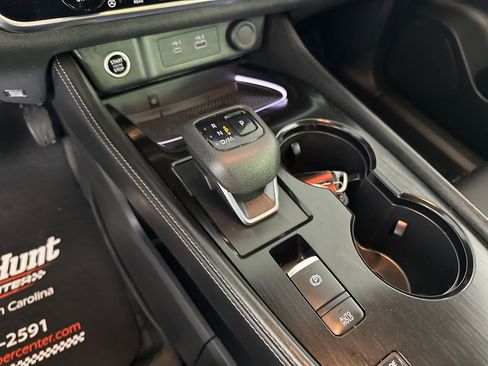 Used 2023 Nissan Rogue Platinum w/ Platinum Premium Package image 24