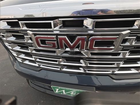 New 2026 GMC Acadia Denali w/ Super Cruise Package image 32