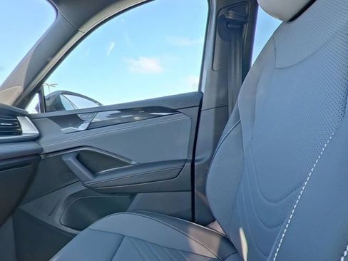 New 2026 Volkswagen Tiguan SE R-Line FWD image 26