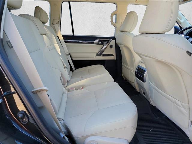 Used 2023 Lexus GX 460 Premium w/ Premium Plus Package AWD/4WD image 23