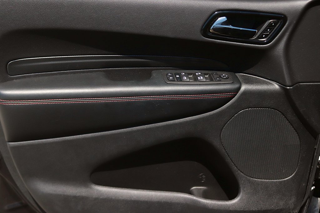 Used 2025 Dodge Durango GT AWD/4WD image 11