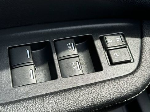 Used 2023 Honda Ridgeline RTL-E image 26