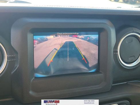 Used 2019 Jeep Wrangler Unlimited Sahara w/ Dual Top Group image 24