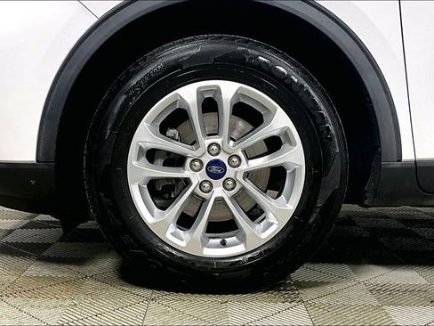 Used 2020 Ford Escape SE image 8