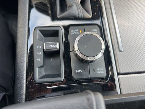 Used 2025 Toyota Sequoia Limited w/ TRD Off-Road Package AWD/4WD image 79