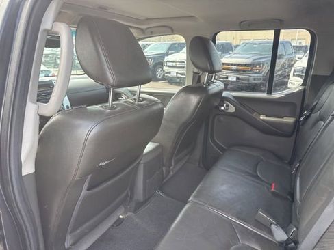 Used 2012 Nissan Frontier PRO-4X w/ Pro-4x Luxury Pkg AWD/4WD image 24