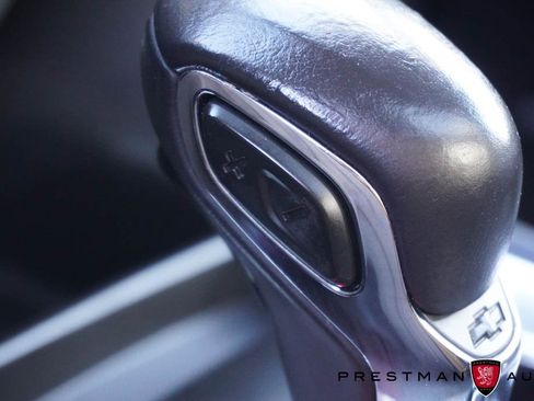 Used 2021 Chevrolet Traverse RS image 43