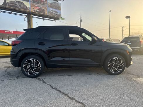 New 2026 Chevrolet TrailBlazer RS w/ Driver Confidence Package FWD image 8