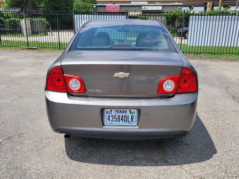 Used 2012 Chevrolet Malibu LS FWD image 7