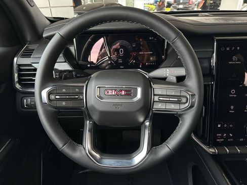 New 2026 GMC Acadia Elevation w/ Elevation Premium Package FWD image 19