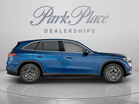 Certified 2026 Mercedes-Benz GLC 300 image 28