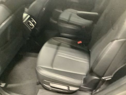 Certified 2023 Kia Sorento EX image 21