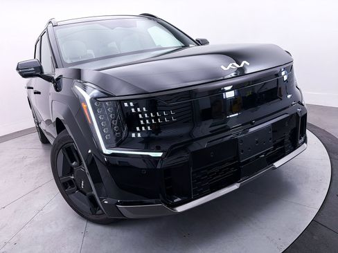 Used 2026 Kia EV9 GT-Line AWD/4WD image 9