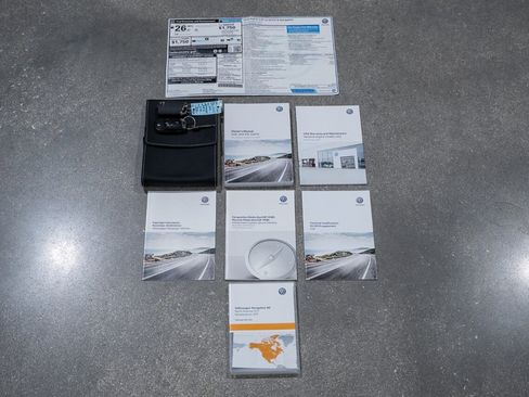 Used 2019 Volkswagen Golf R 4-Door image 21