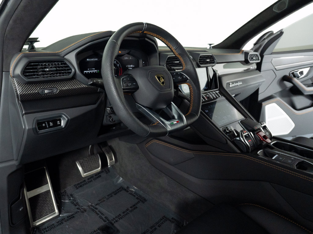Used 2024 Lamborghini Urus S AWD/4WD image 17