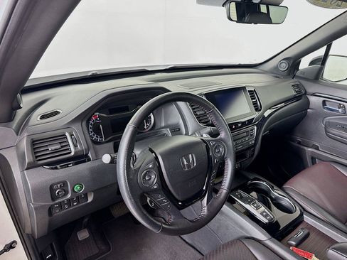 Used 2023 Honda Ridgeline Black Edition image 25