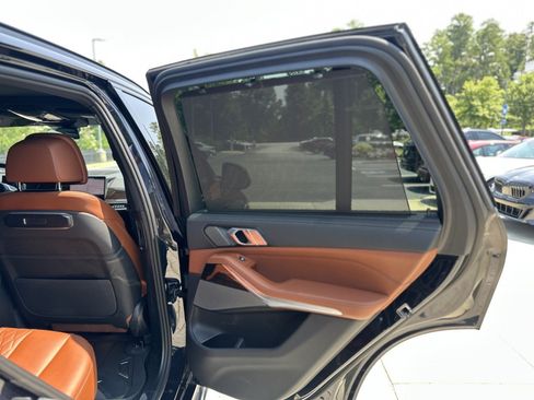 Used 2026 BMW X5 sDrive40i w/ M Sport Package RWD image 29