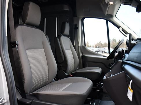New 2026 Ford Transit 250 148 Medium Roof RWD image 16