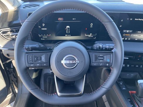 New 2026 Nissan Kicks SR w/ Cold Weather Package image 24