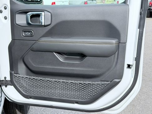 New 2026 Jeep Gladiator Sport image 33