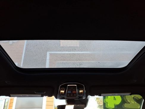 Used 2024 Jeep Grand Cherokee Overland w/ Trailer Tow Package image 17