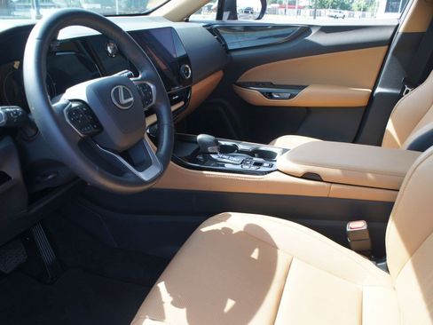 Used 2025 Lexus NX 350h AWD w/ Cold Area Package image 14