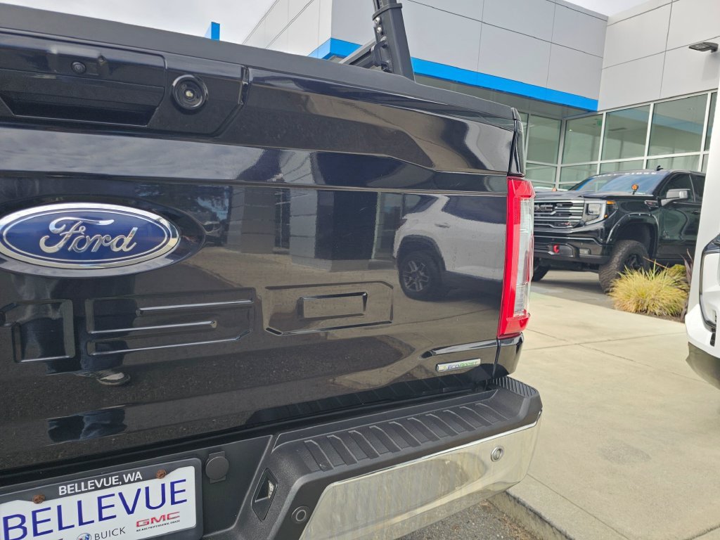 Used 2022 Ford F150 Lariat w/ Trailer Tow Package AWD/4WD image 18