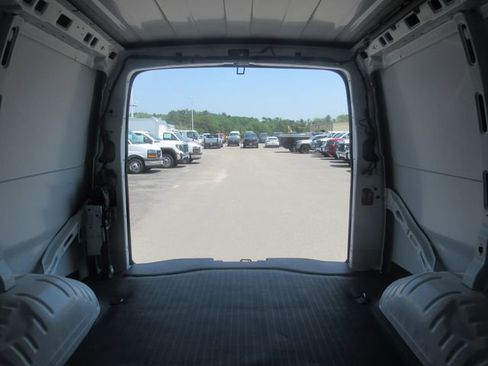 Used 2025 Chevrolet Express 2500 w/ Driver Convenience Package RWD image 19