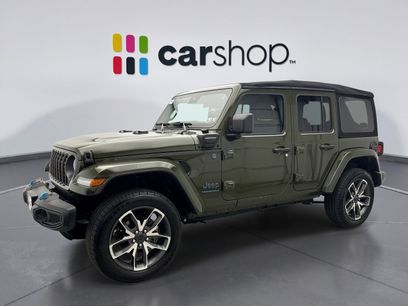 Used 2024 Jeep Wrangler Unlimited w/ Convenience Group