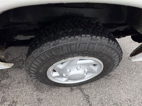 Used 2013 Ford E-150 and Econoline 150 RWD image 27