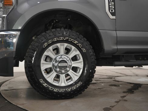 Used 2022 Ford F250 XLT image 29