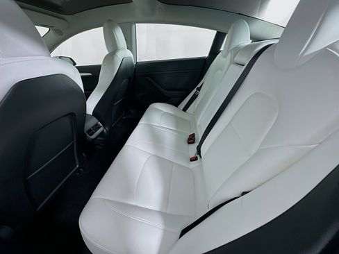 Used 2023 Tesla Model 3 Standard Range image 27