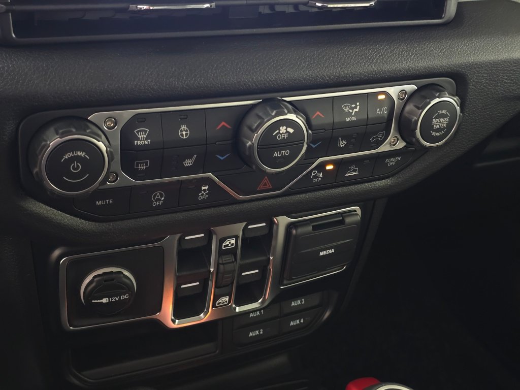 New 2026 Jeep Gladiator Sport AWD/4WD image 27