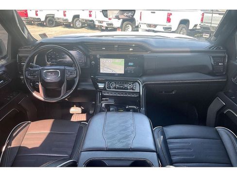 Used 2024 GMC Sierra 1500 AT4X w/ AT4X AEV Edition AWD/4WD image 17