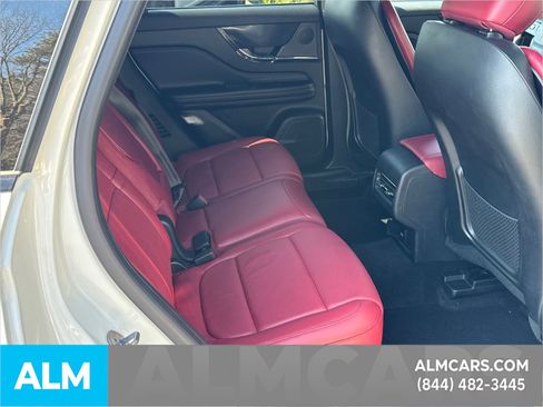 Used 2024 Lincoln Corsair Reserve w/ Jet Appearance Package image 18