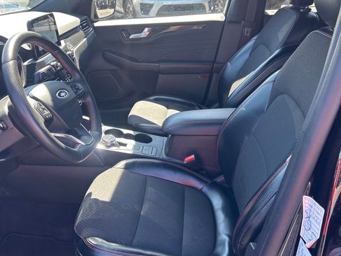 Used 2024 Ford Escape ST-Line image 11