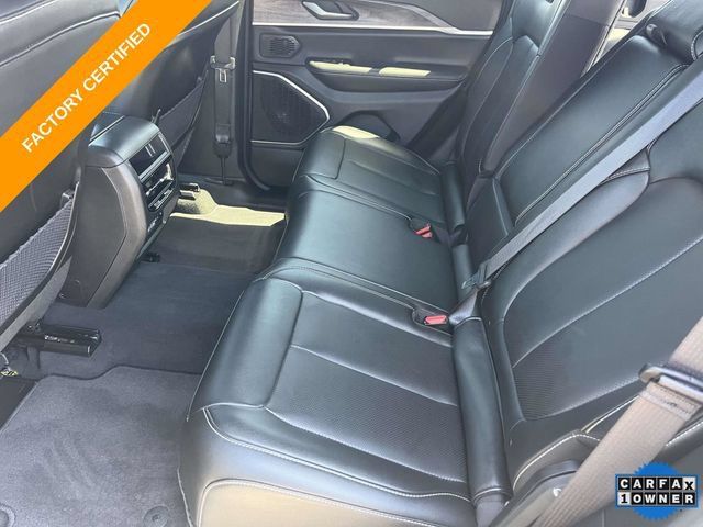 Certified 2024 Jeep Grand Cherokee Limited w/ Luxury Tech Group II AWD/4WD image 20