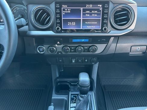 Used 2023 Toyota Tacoma TRD Off-Road AWD/4WD image 12