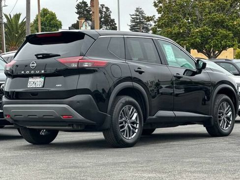 Used 2023 Nissan Rogue S AWD/4WD image 4