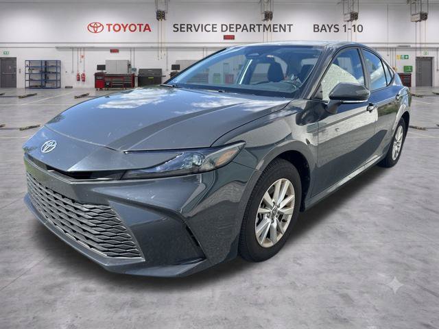 Used 2025 Toyota Camry LE AWD/4WD image 4