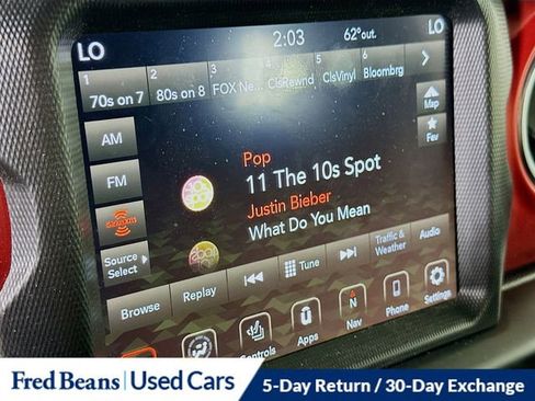 Used 2022 Jeep Wrangler Unlimited Rubicon w/ LED Lighting Group AWD/4WD image 17