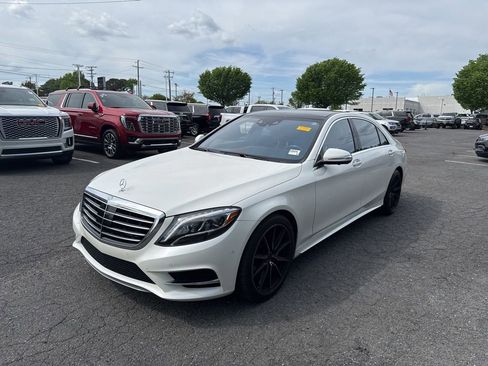 Used 2016 Mercedes-Benz S 550 Sedan image 3