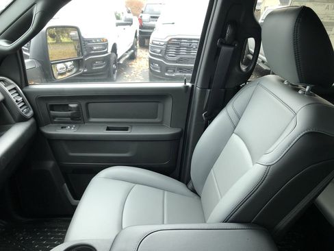 New 2026 RAM 3500 Tradesman w/ Chrome Appearance Group image 29