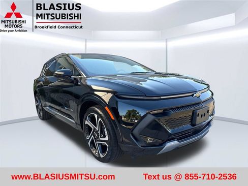 Used 2025 Chevrolet Equinox EV LT w/ Convenience Package II FWD image 5