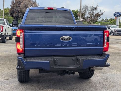 New 2026 Ford F250 Lariat w/ Black Appearance Package image 7