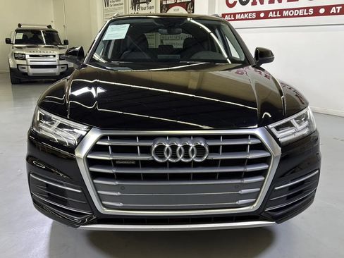 Used 2020 Audi Q5 2.0T Premium Plus w/ Premium Plus Package AWD/4WD image 3