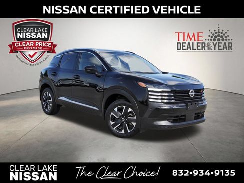Certified 2025 Nissan Kicks SR FWD image 1