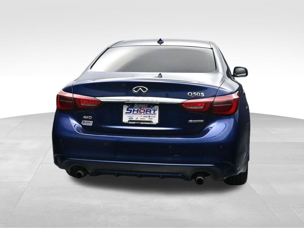 Used 2019 INFINITI Q50 Signature Edition w/ Cargo Package (L96) AWD/4WD image 4