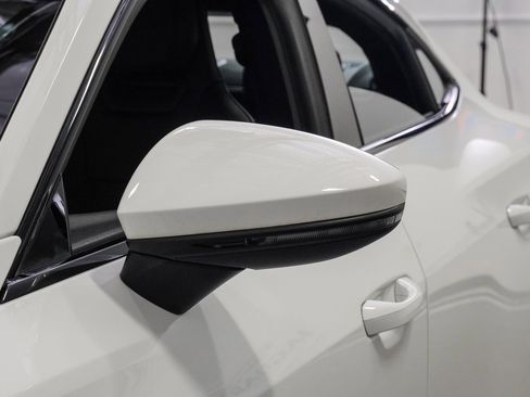 Used 2022 Audi e-tron GT Premium Plus image 45